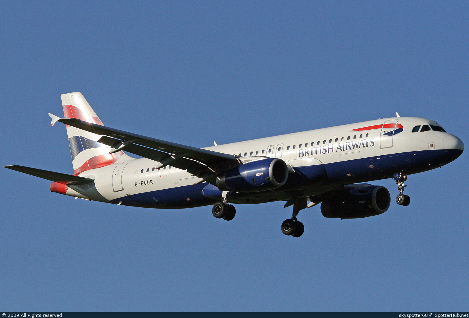 Photo of G-EUUK - Airbus A320-232 operated by British Airways