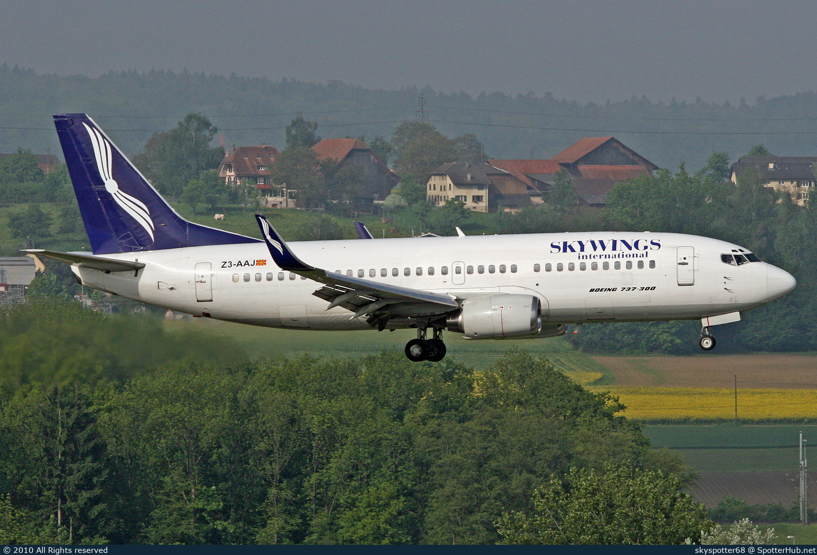 Photo of Z3-AAJ - Boeing 737-33A operated by Skywings International