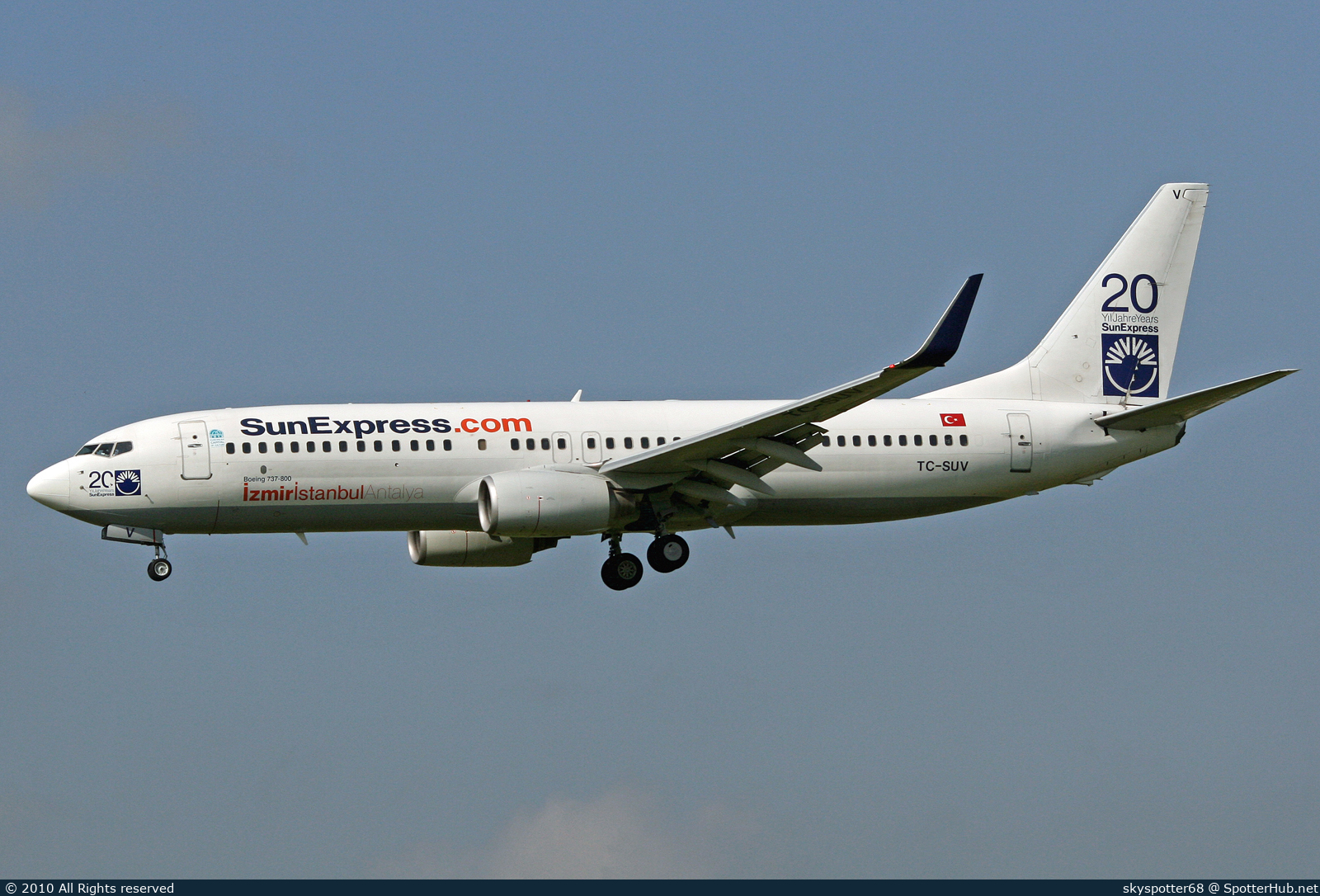 Photo of TC-SUV - Boeing 737-86N operated by SunExpress