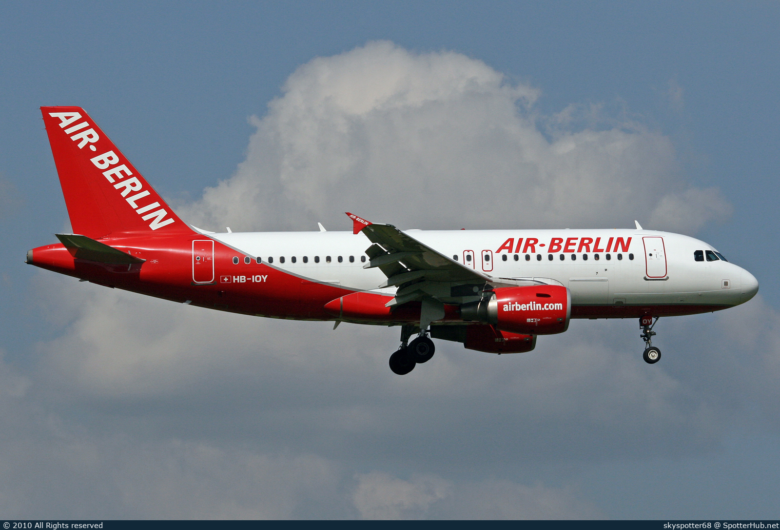 Photo of HB-IOY - Airbus A319-111 operated by Air Berlin (opb Belair Airlines)