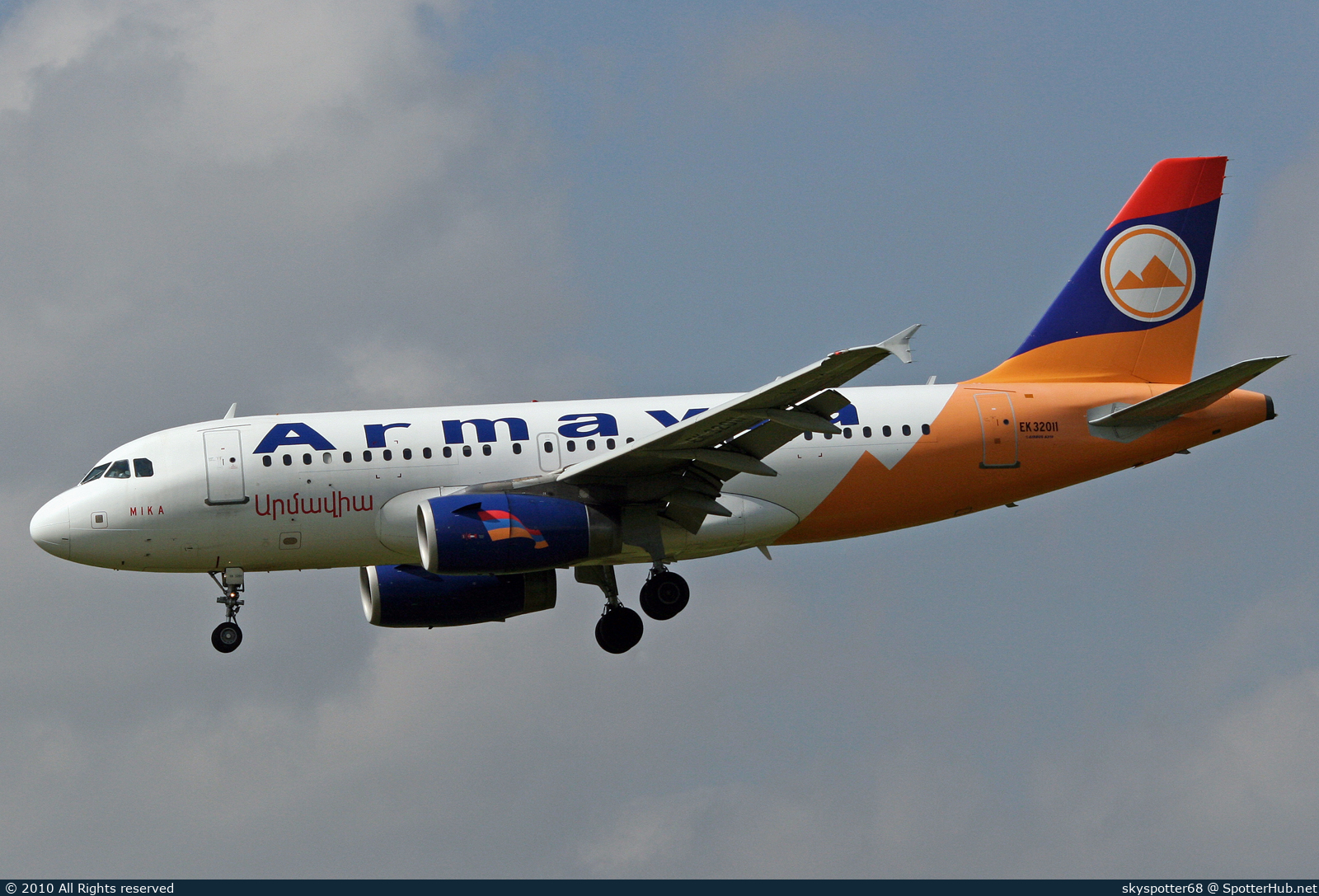 Photo of EK32011 - Airbus A319-132 operated by Armavia