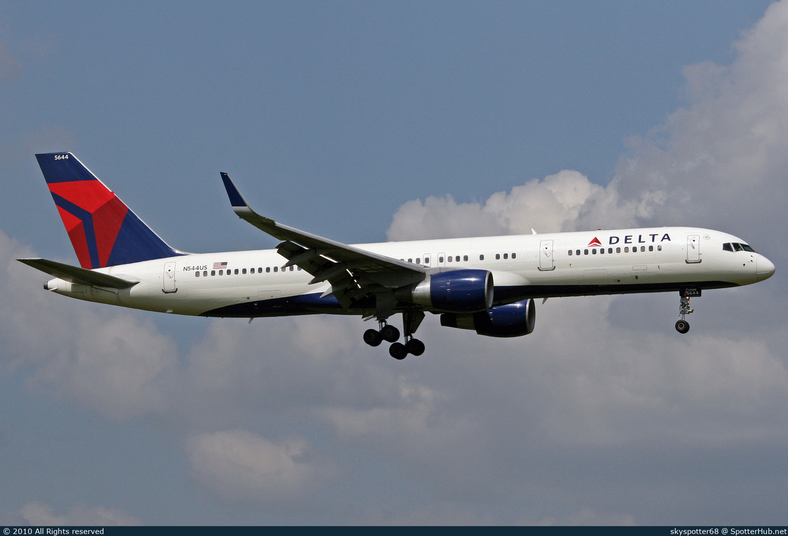 Photo of N544US - Boeing 757-251 operated by Delta Air Lines