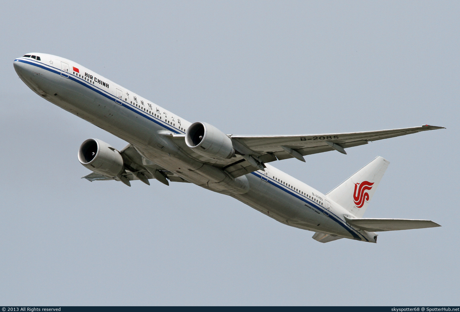 Photo of B-2085 - Boeing 777-39L(ER) operated by Air China