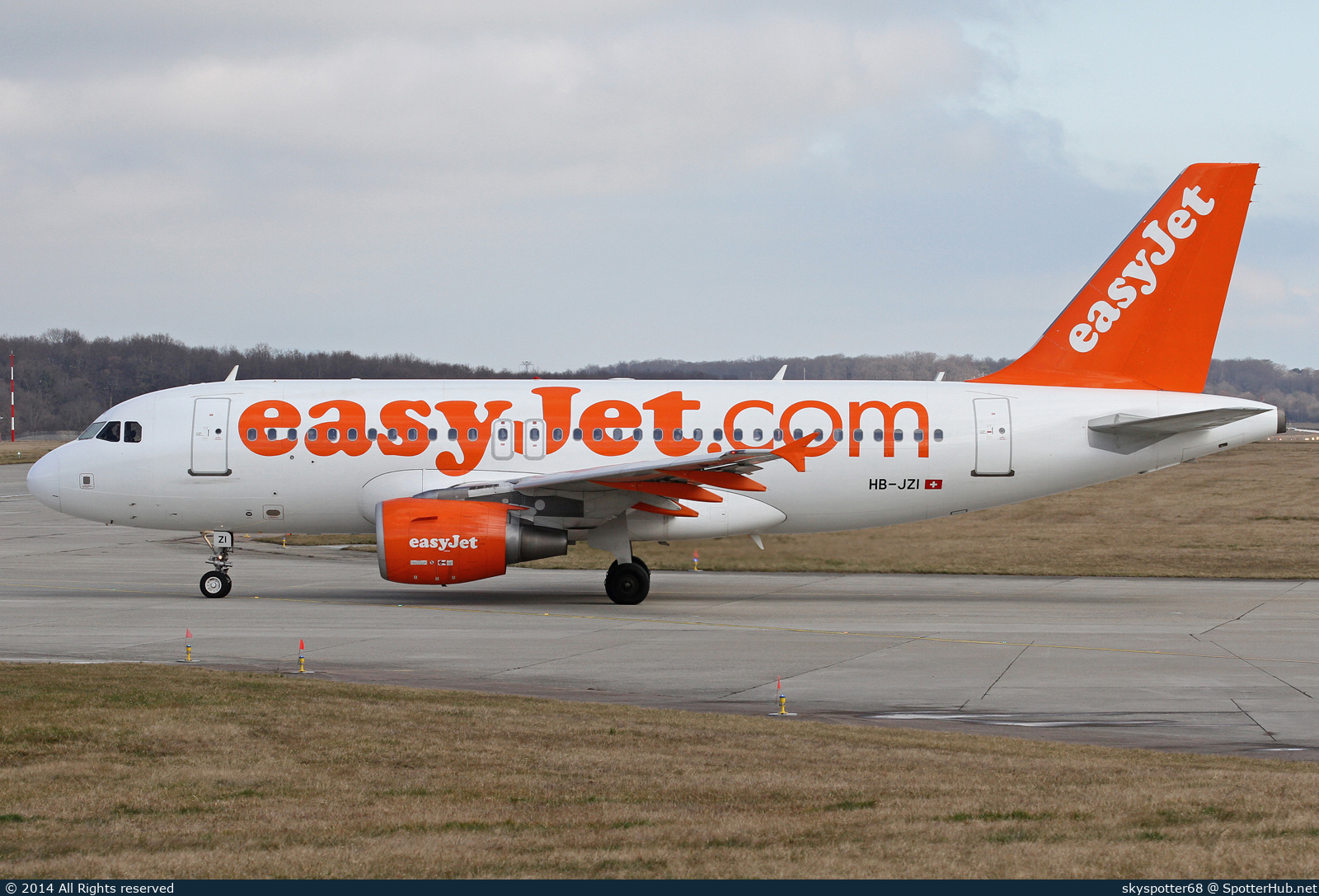 Photo of HB-JZI - Airbus A319-111 operated by easyJet Switzerland