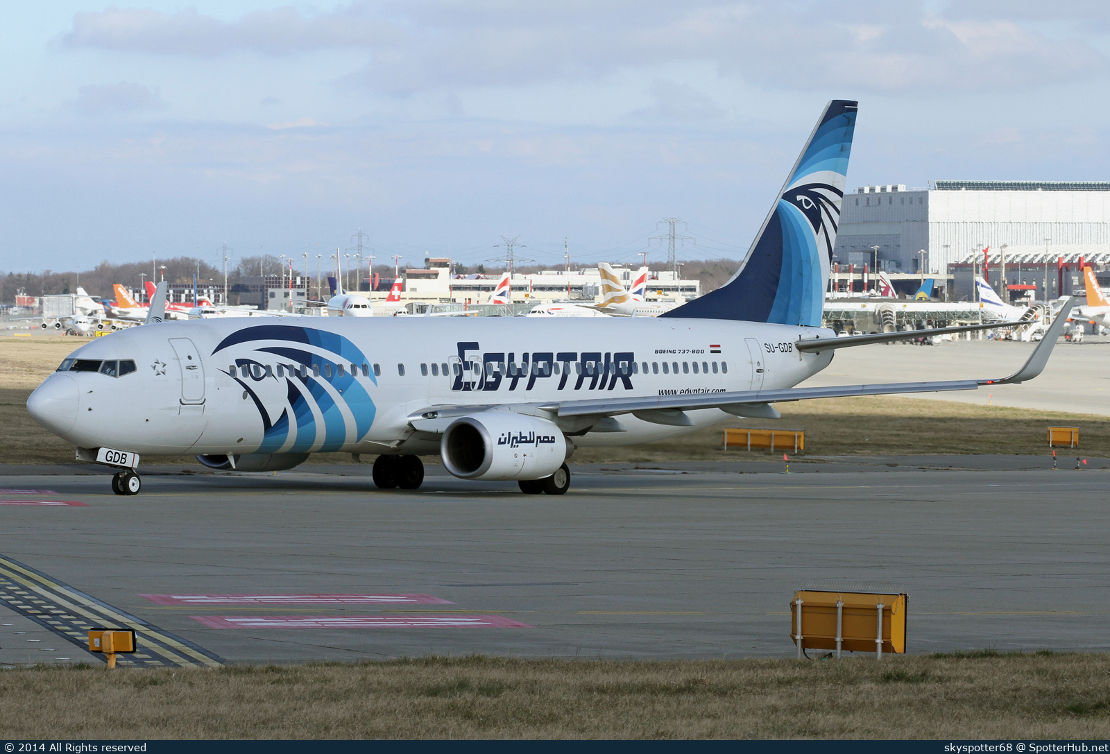 Photo of SU-GDB - Boeing 737-866 operated by Egyptair
