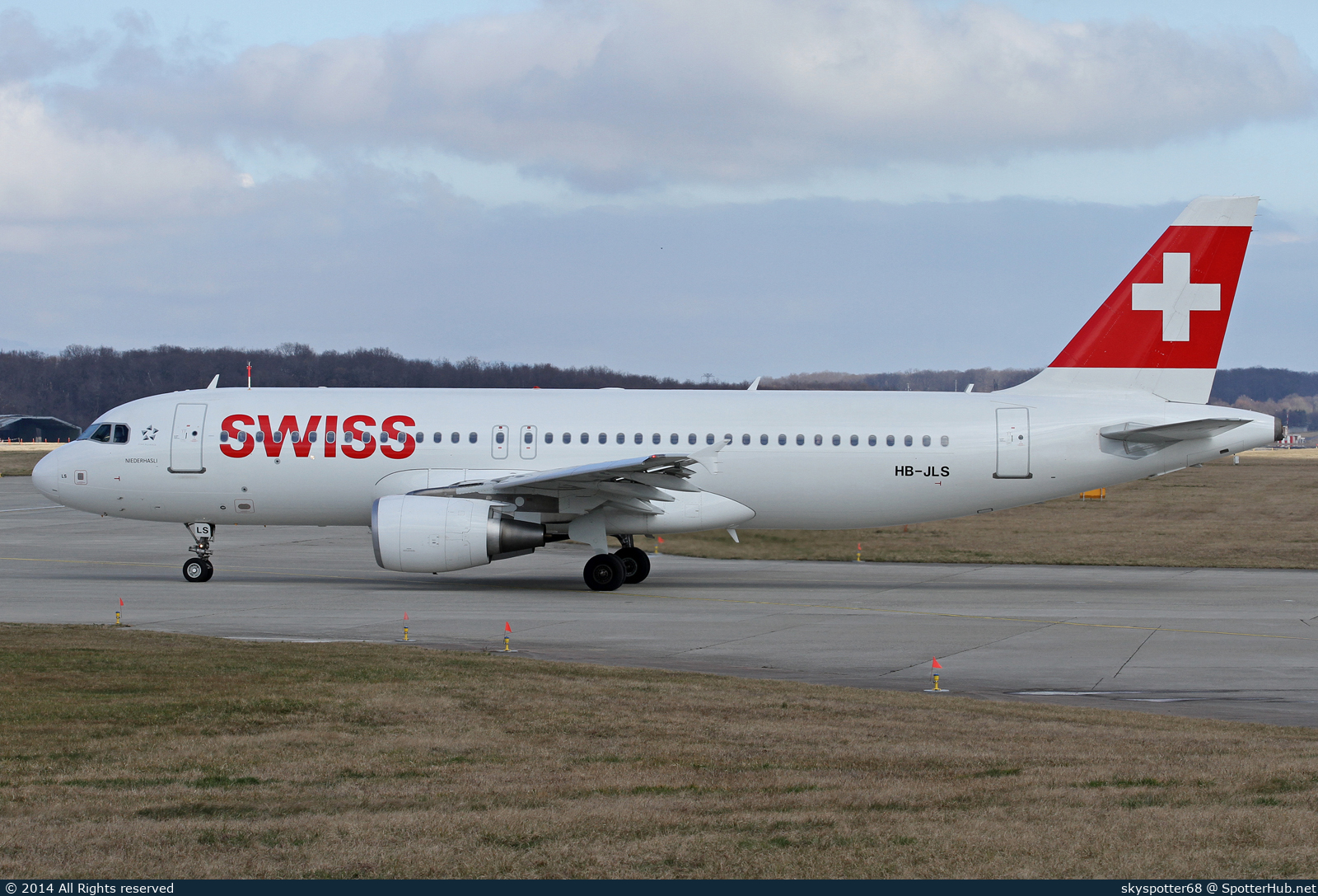 Photo of HB-JLS - Airbus A320-214 operated by Swiss International Air Lines