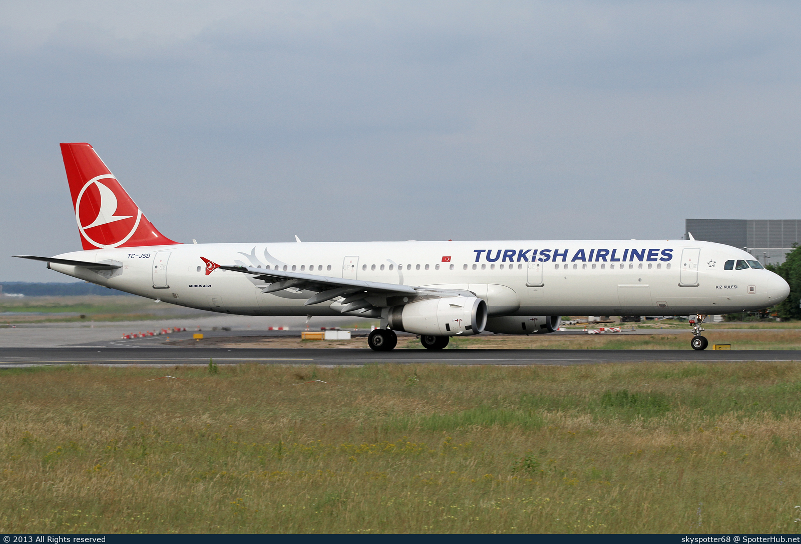 Photo of TC-JSD - Airbus A321-231 operated by Turkish Airlines