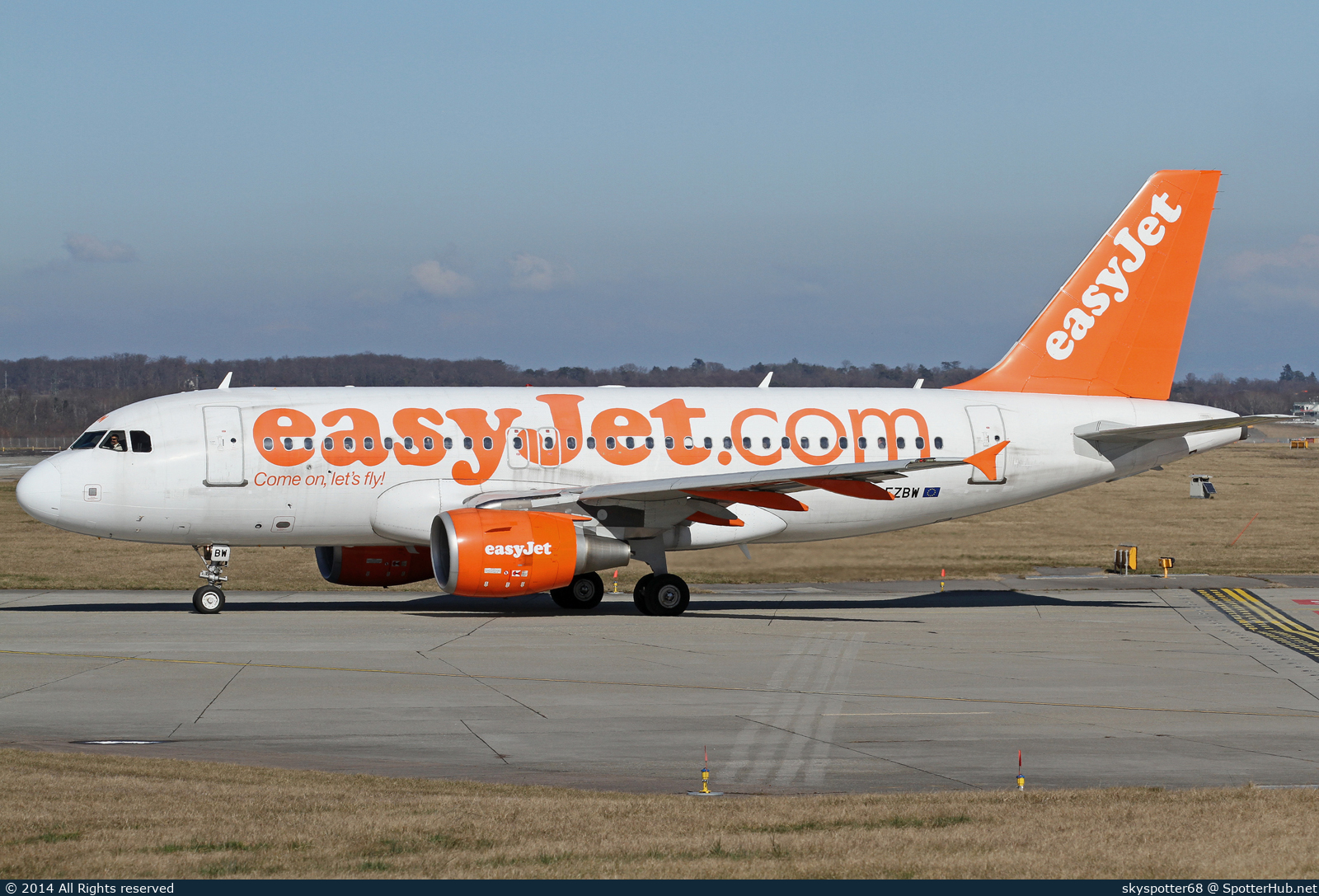 Photo of G-EZBW - Airbus A319-111 operated by easyJet