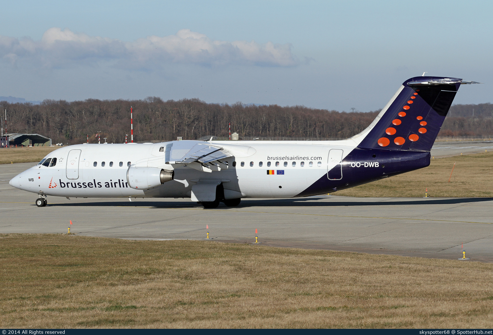Photo of OO-DWB - British Aerospace Avro RJ100 operated by Brussels Airlines