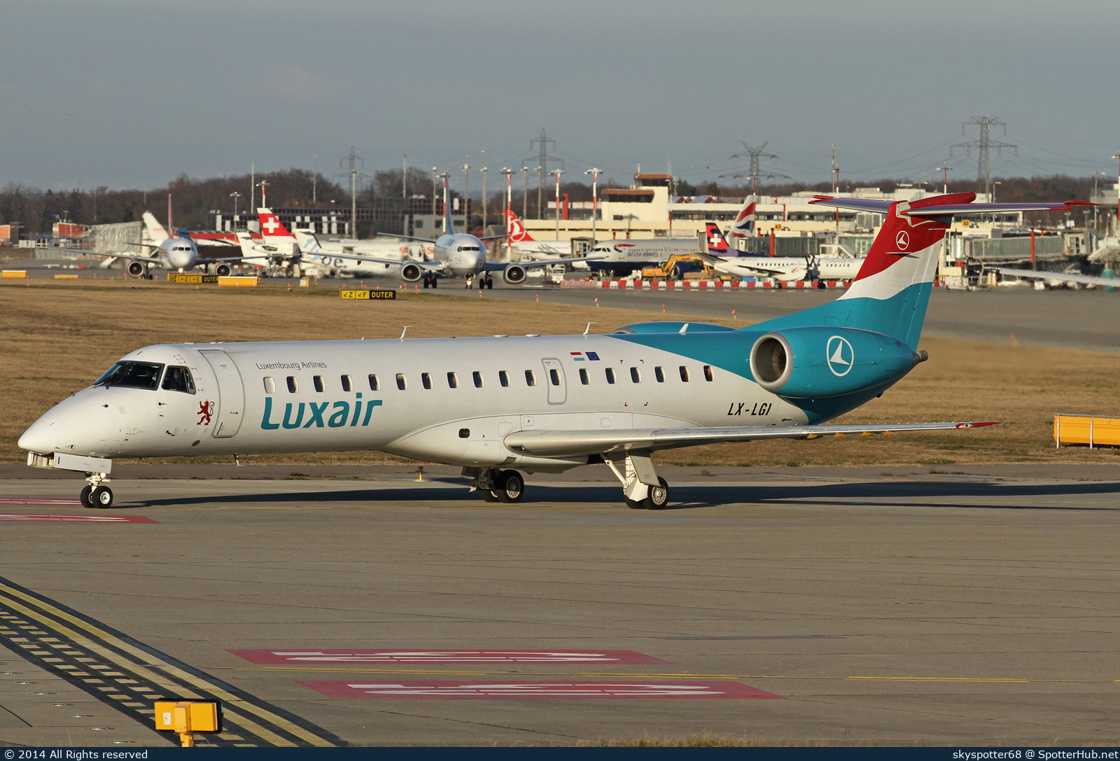 Photo of LX-LGI - Embraer ERJ-145LU operated by Luxair