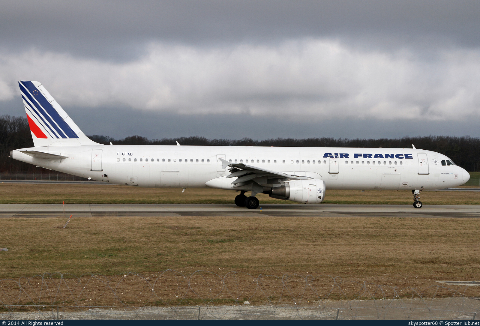 Photo of F-GTAD - Airbus A321-212 operated by Air France
