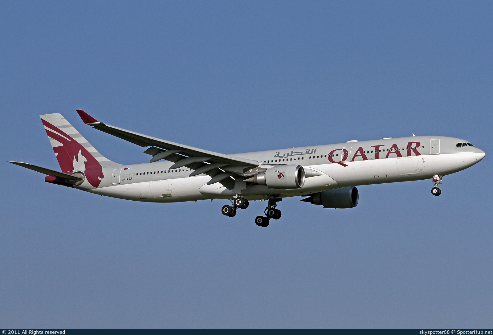 Photo of A7-AEJ - Airbus A330-302 operated by Qatar Airways