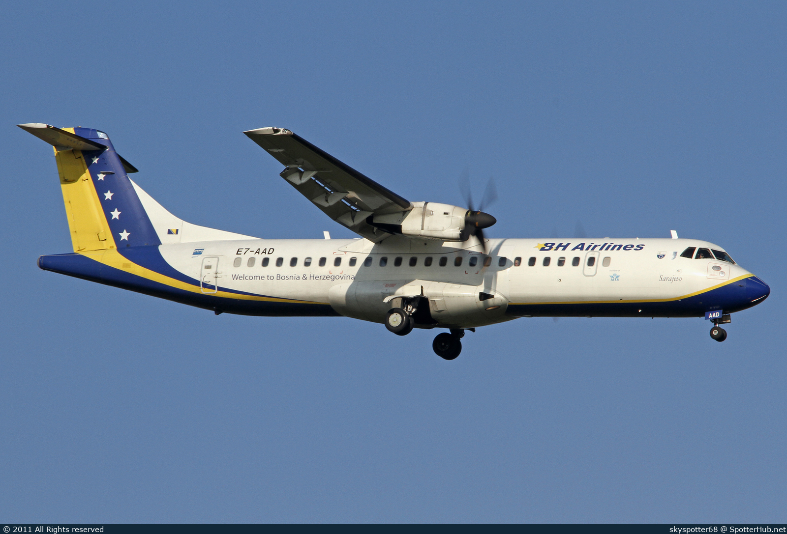 Photo of E7-AAD - ATR 72-212 operated by BH Airlines