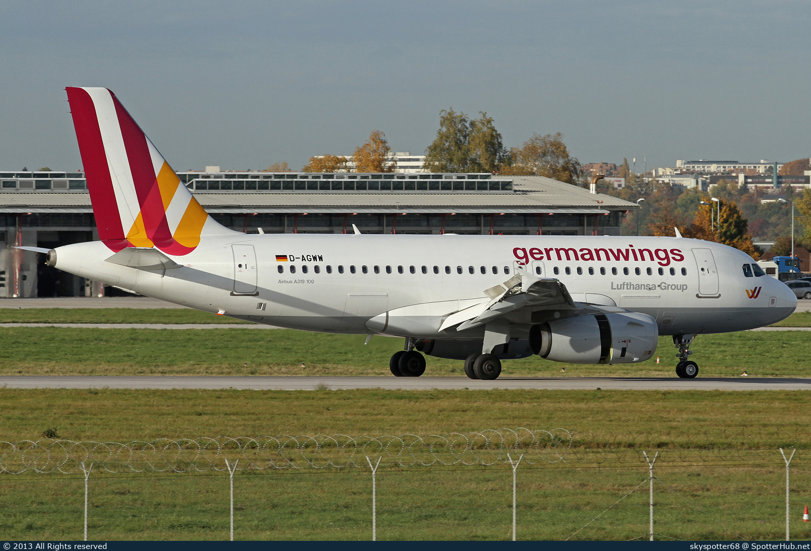 Photo of D-AGWW - Airbus A319-132 operated by Germanwings