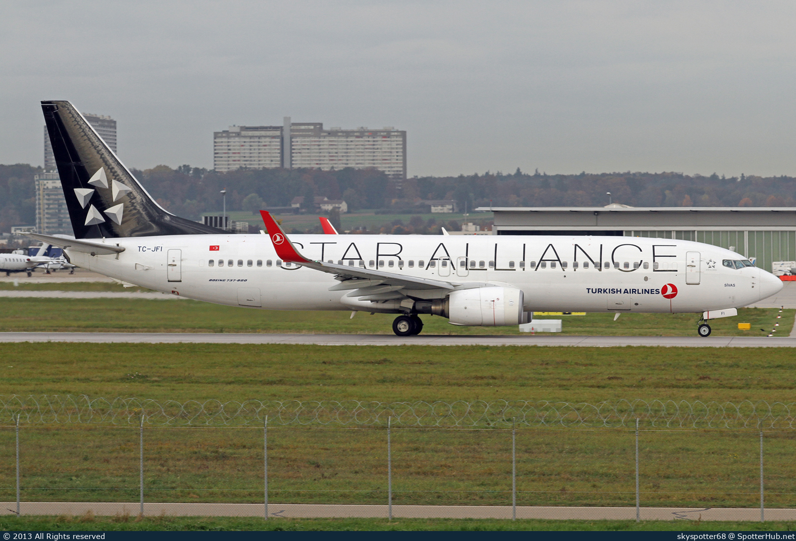 Photo of TC-JFI - Boeing 737-8F2 operated by Turkish Airlines