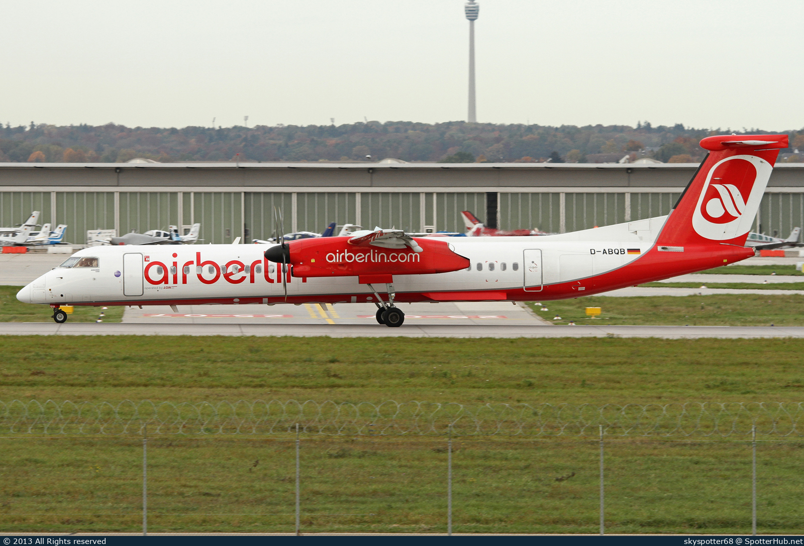 Photo of D-ABQB - Bombardier DHC-8-402 Dash 8 Q400 operated by Air Berlin (opb LGW Luftfahrtgesellschaft Walter)