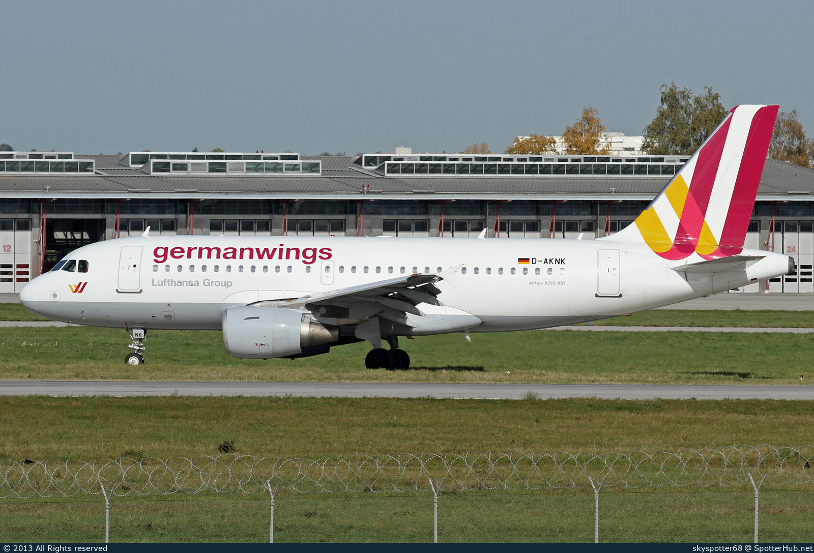 Photo of D-AKNK - Airbus A319-112 operated by Germanwings