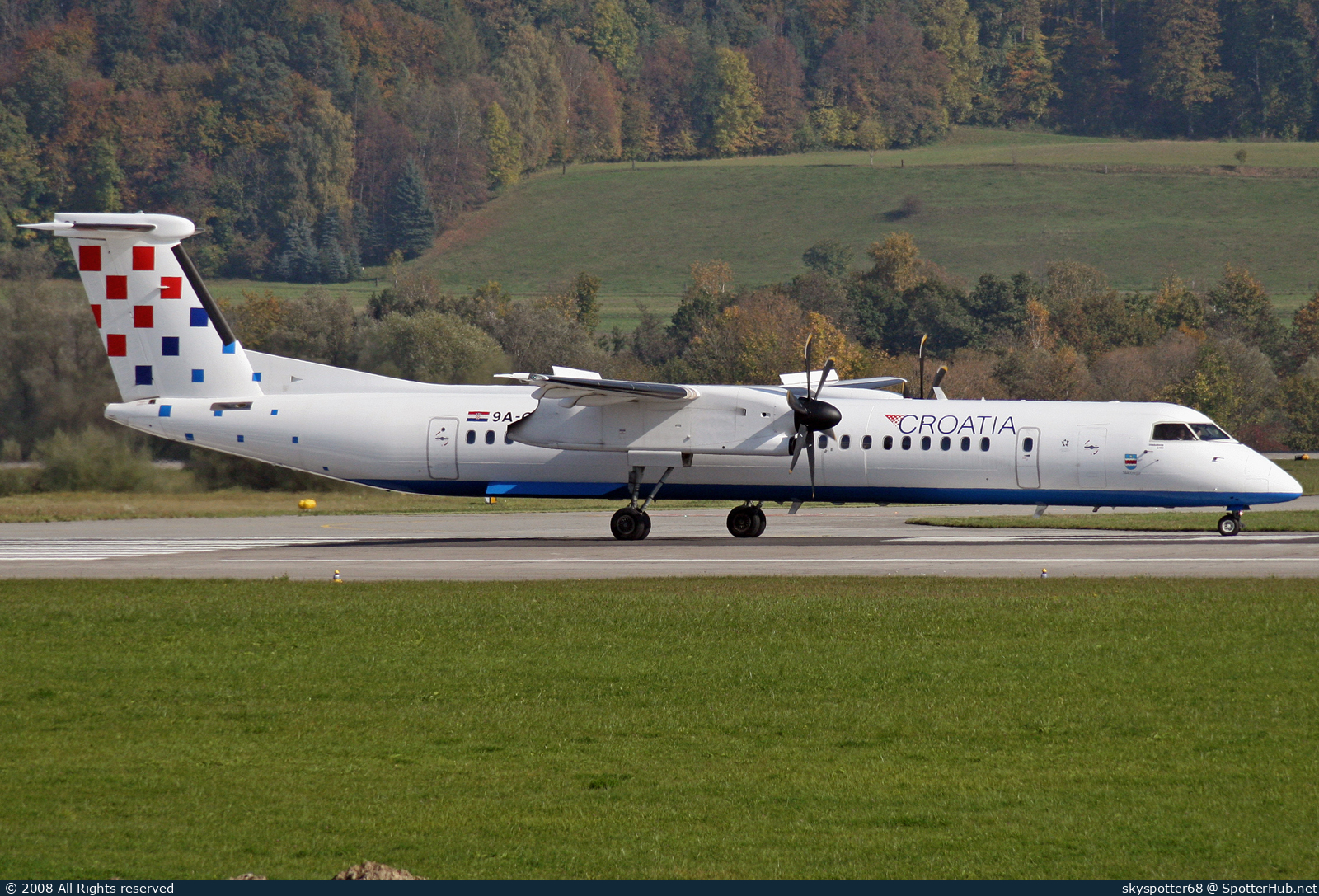 Photo of 9A-CQA - Bombardier DHC-8-402 Dash 8 Q400 operated by Croatia Airlines