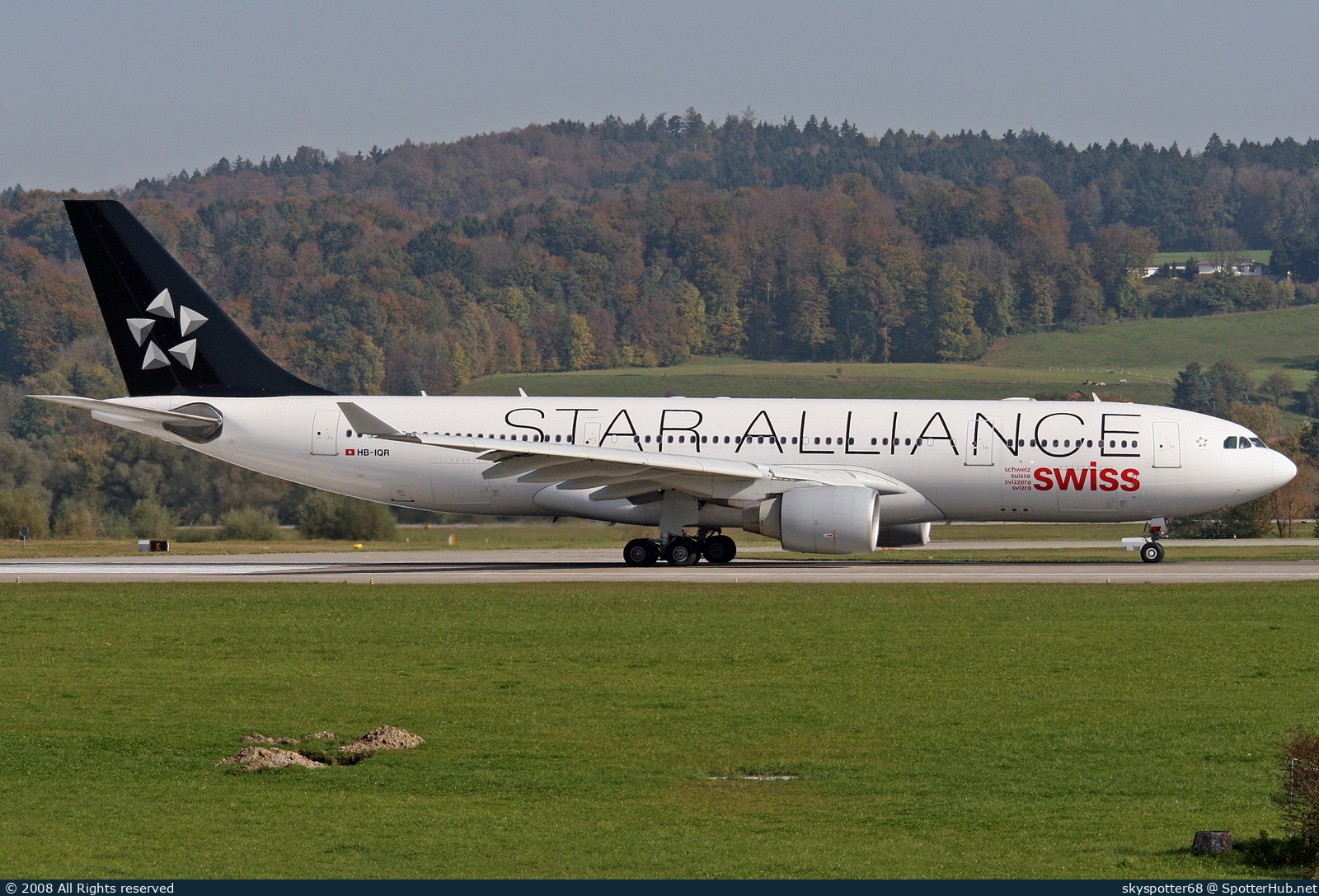 Photo of HB-IQR - Airbus A330-223 operated by Swiss International Air Lines