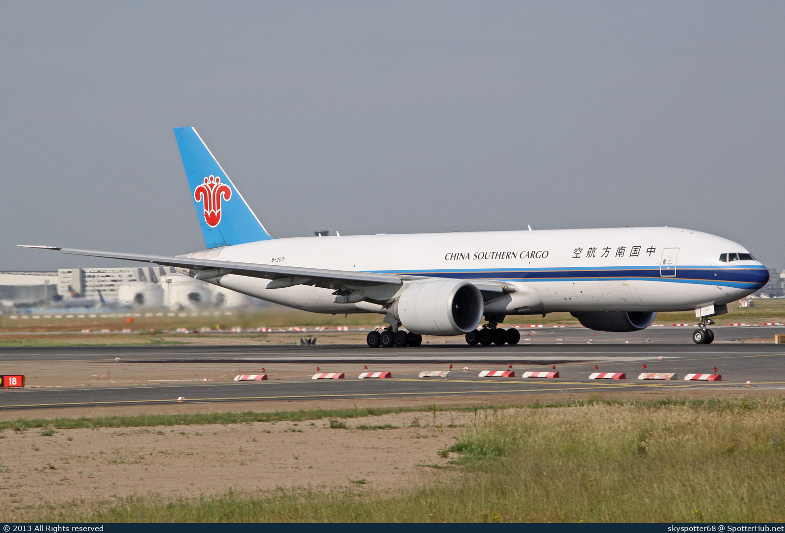 Photo of B-2071 - Boeing 777-F1B operated by China Southern Cargo