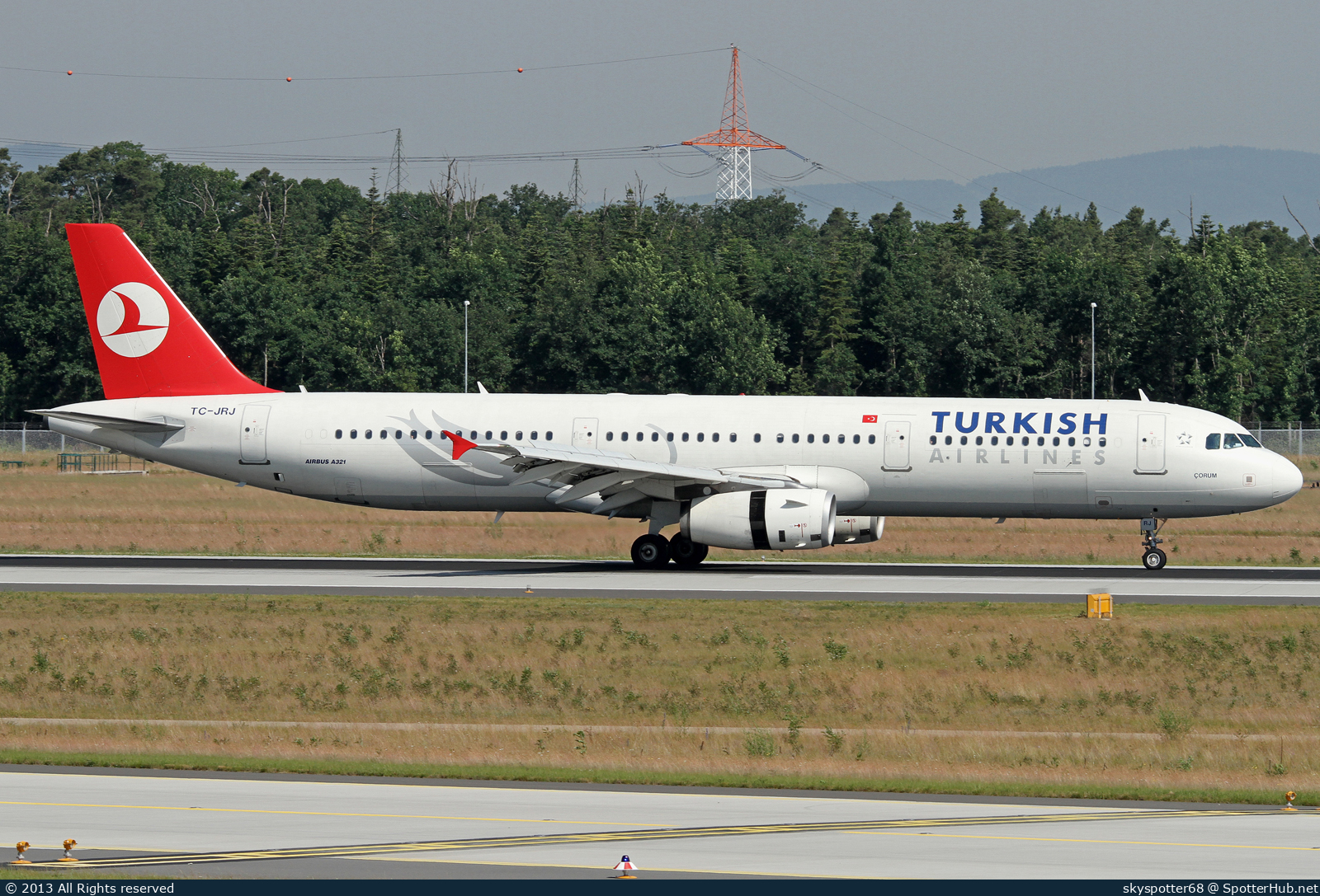 Photo of TC-JRJ - Airbus A321-231 operated by Turkish Airlines