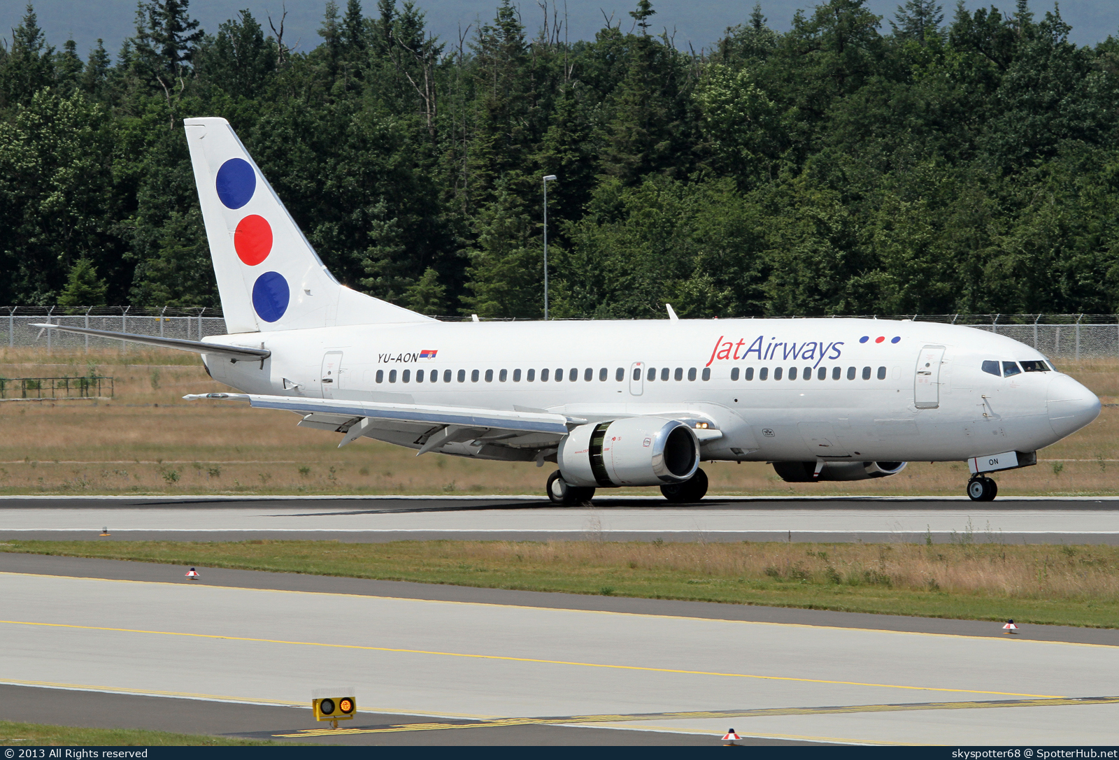 Photo of YU-AON - Boeing 737-3Q4 operated by Jat Airways