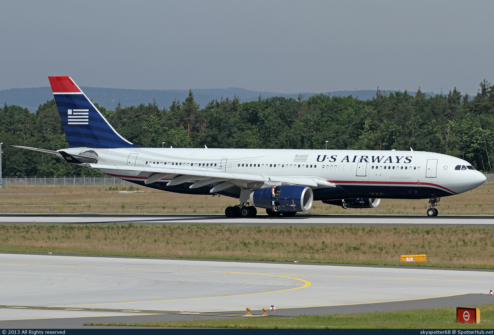 Photo of N282AY - Airbus A330-243 operated by US Airways