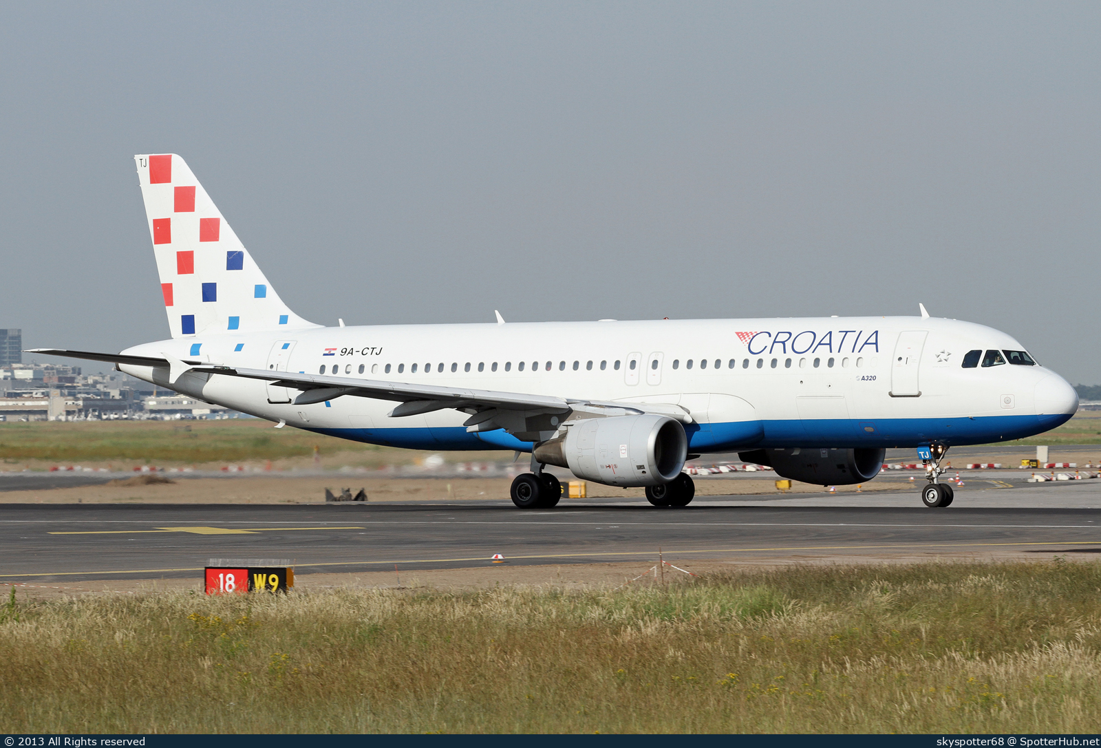 Photo of 9A-CTJ - Airbus A320-214 operated by Croatia Airlines