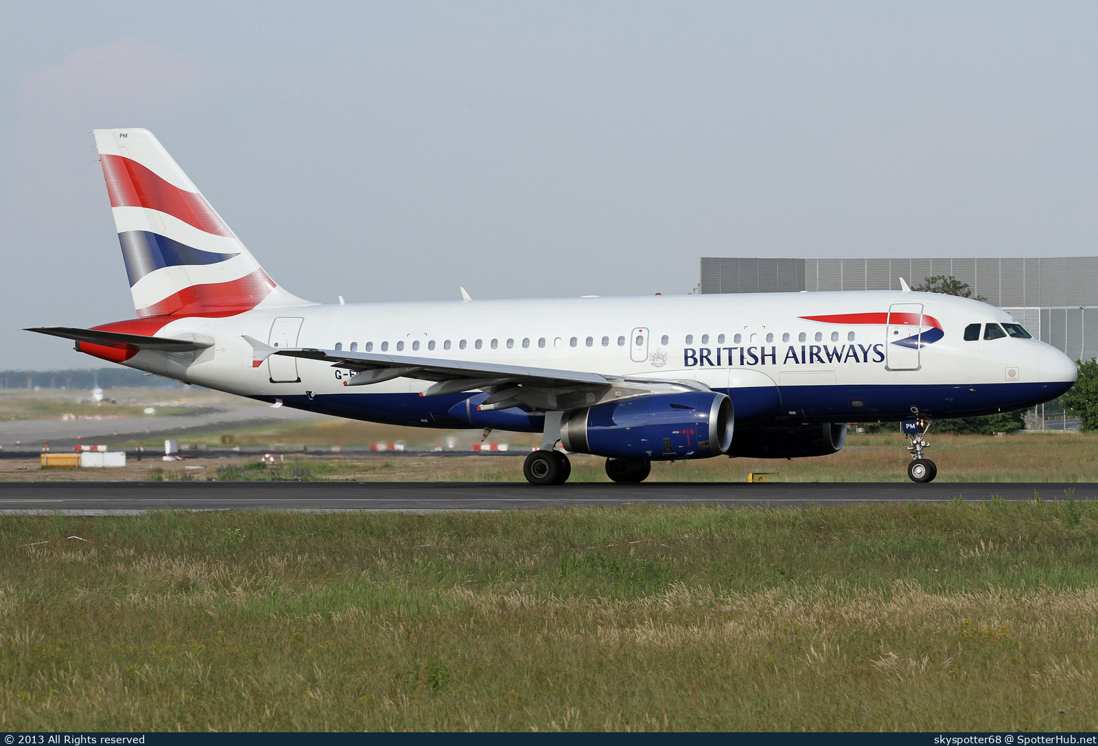Photo of G-EUPM - Airbus A319-131 operated by British Airways
