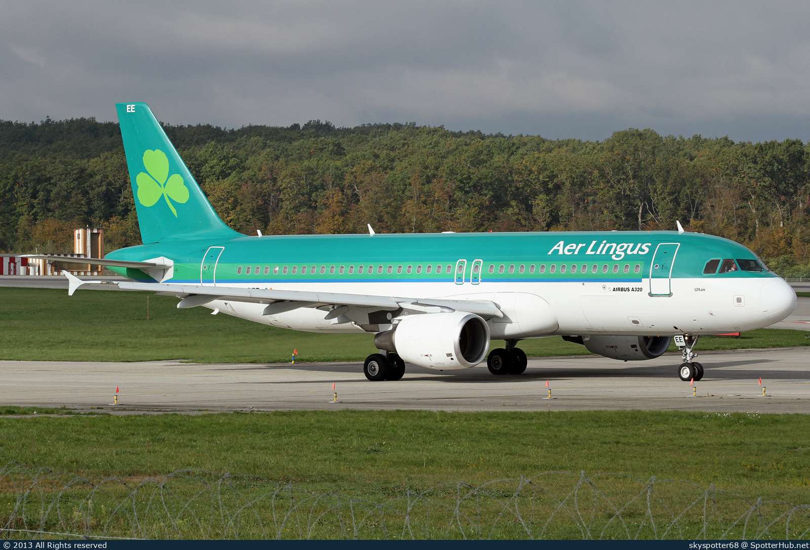 Photo of EI-DEE - Airbus A320-214 operated by Aer Lingus