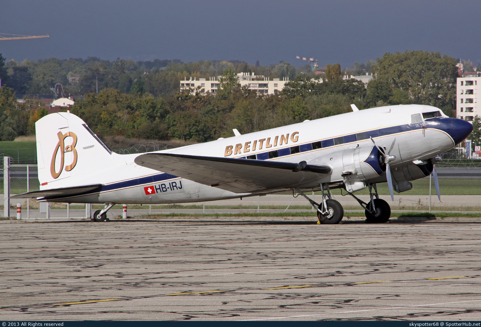 Photo of HB-IRJ - Douglas DC-3A operated by Super Constellation Flyers Association