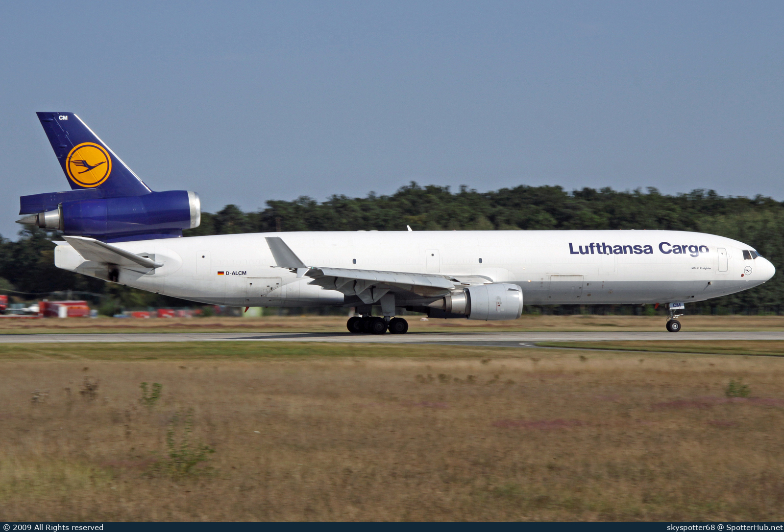 Photo of D-ALCM - McDonnell Douglas MD-11(F) operated by Lufthansa Cargo