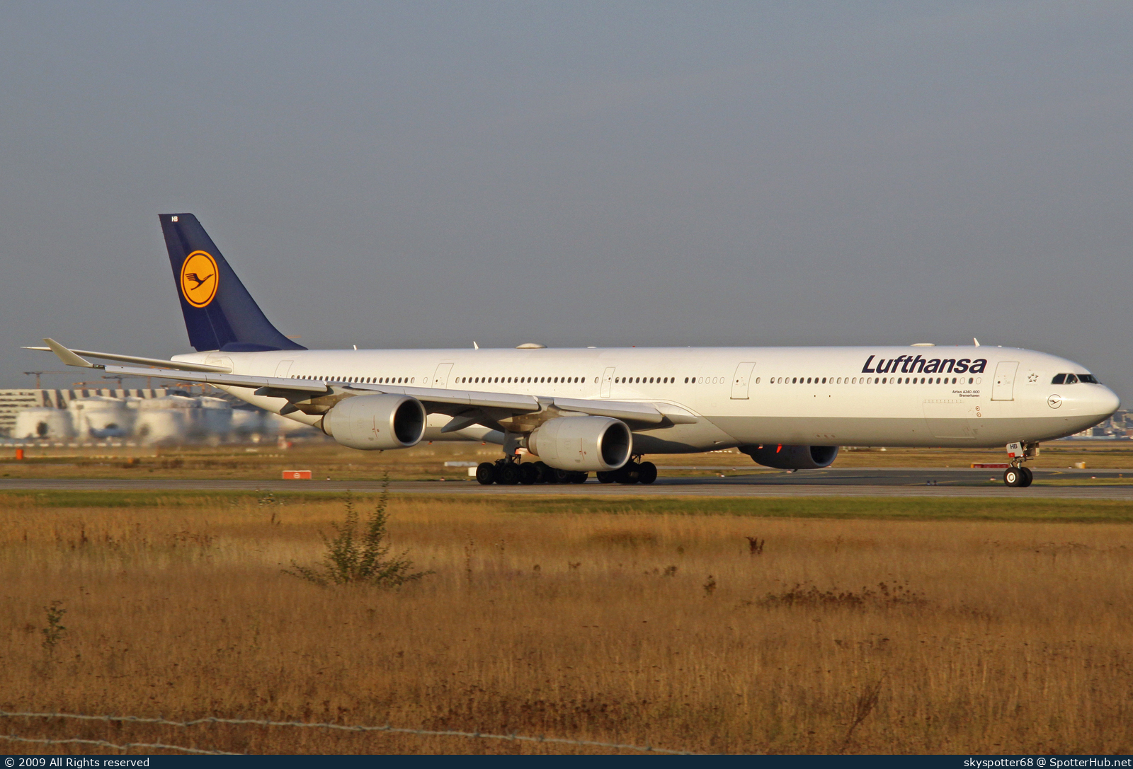 Photo of D-AIHB - Airbus A340-642 operated by Lufthansa