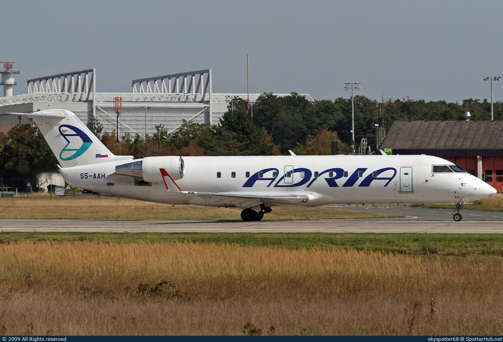 Photo of S5-AAH - Bombardier CRJ-100LR operated by Adria Airways