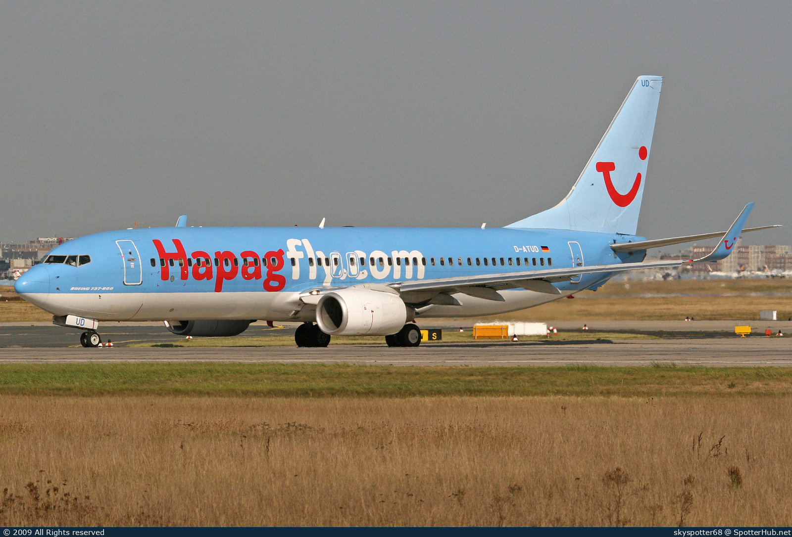 Photo of D-ATUD - Boeing 737-8K5 operated by Hapagfly