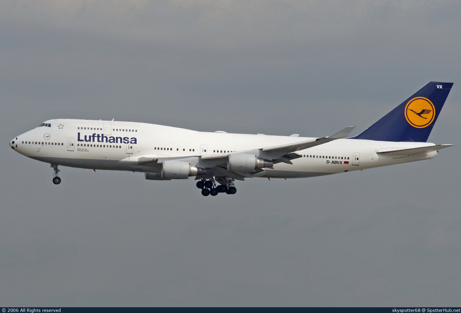 Photo of D-ABVX - Boeing 747-430 operated by Lufthansa