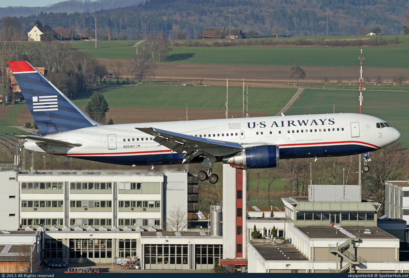 Photo of N251AY - Boeing 767-2B7(ER) operated by US Airways