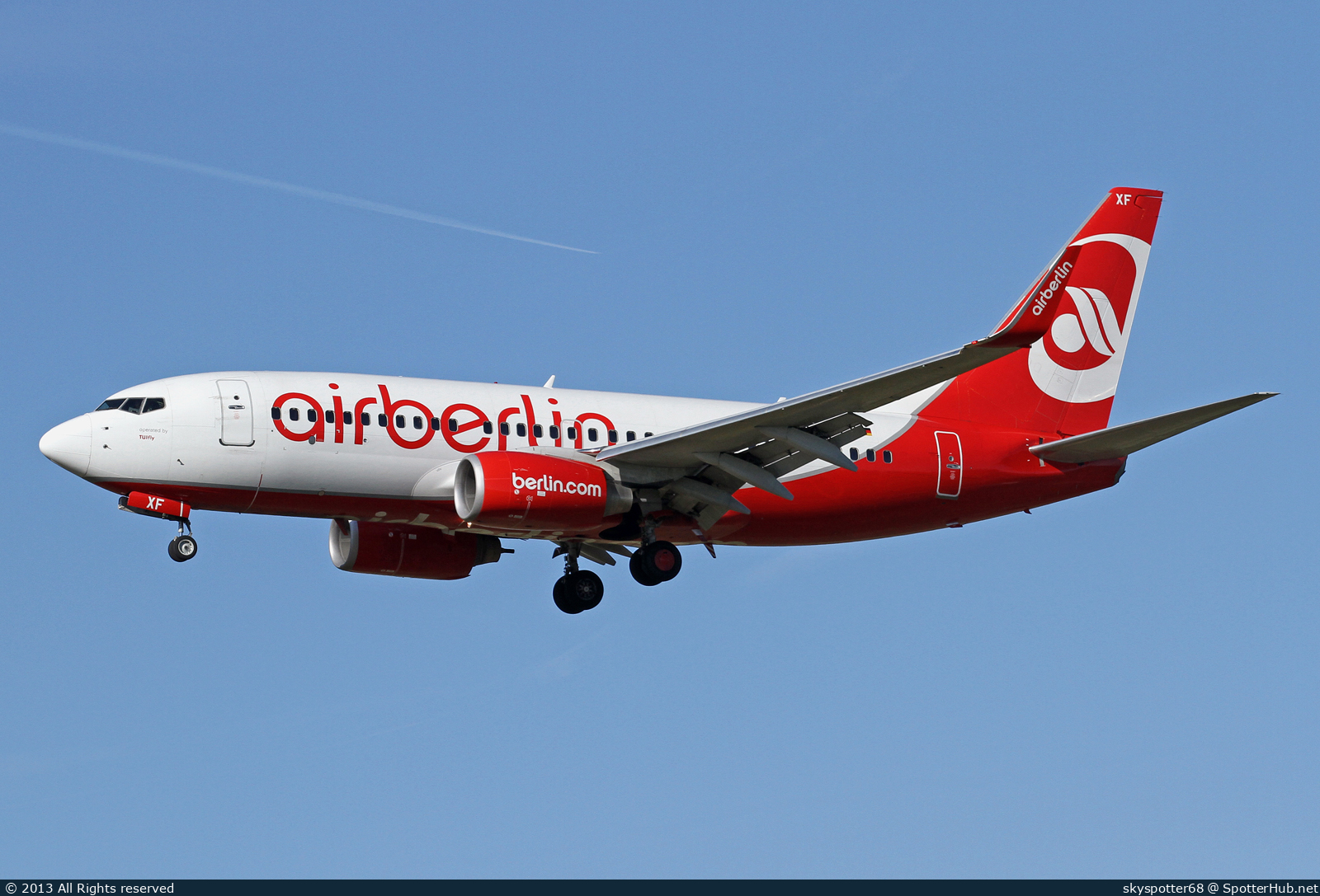 Photo of D-AHXF - Boeing 737-7K5 operated by Air Berlin (opb TUIfly)