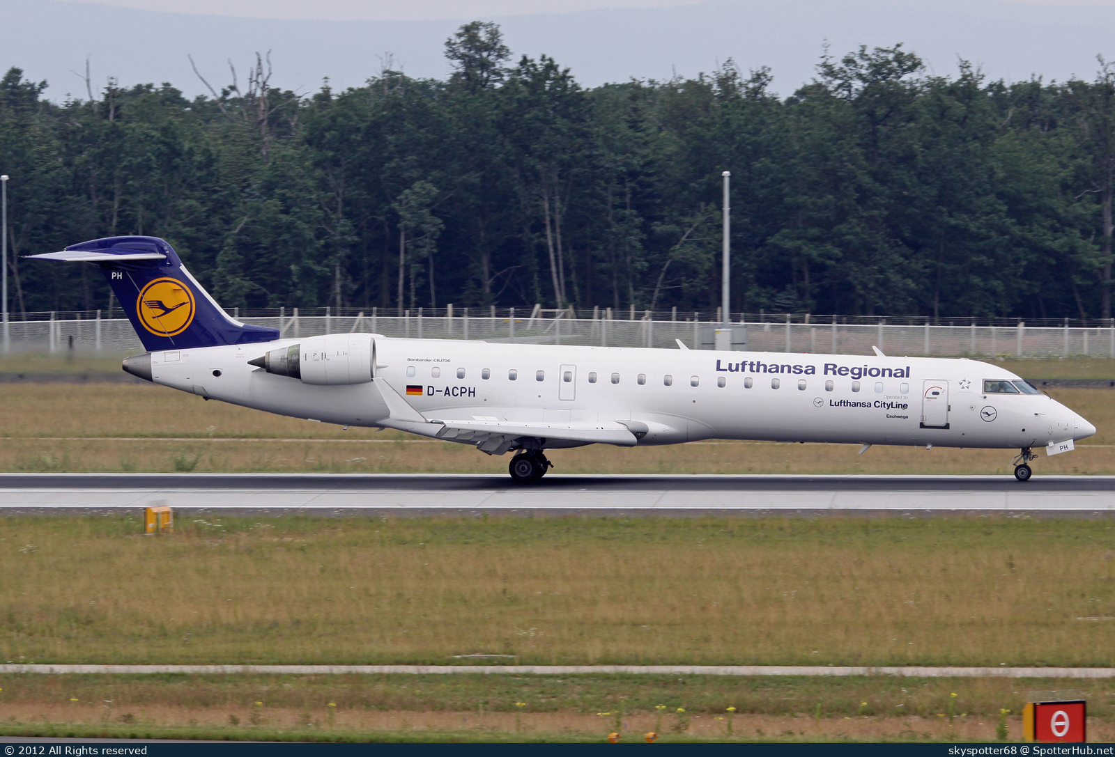 Photo of D-ACPH - Bombardier CRJ-701ER operated by Lufthansa CityLine