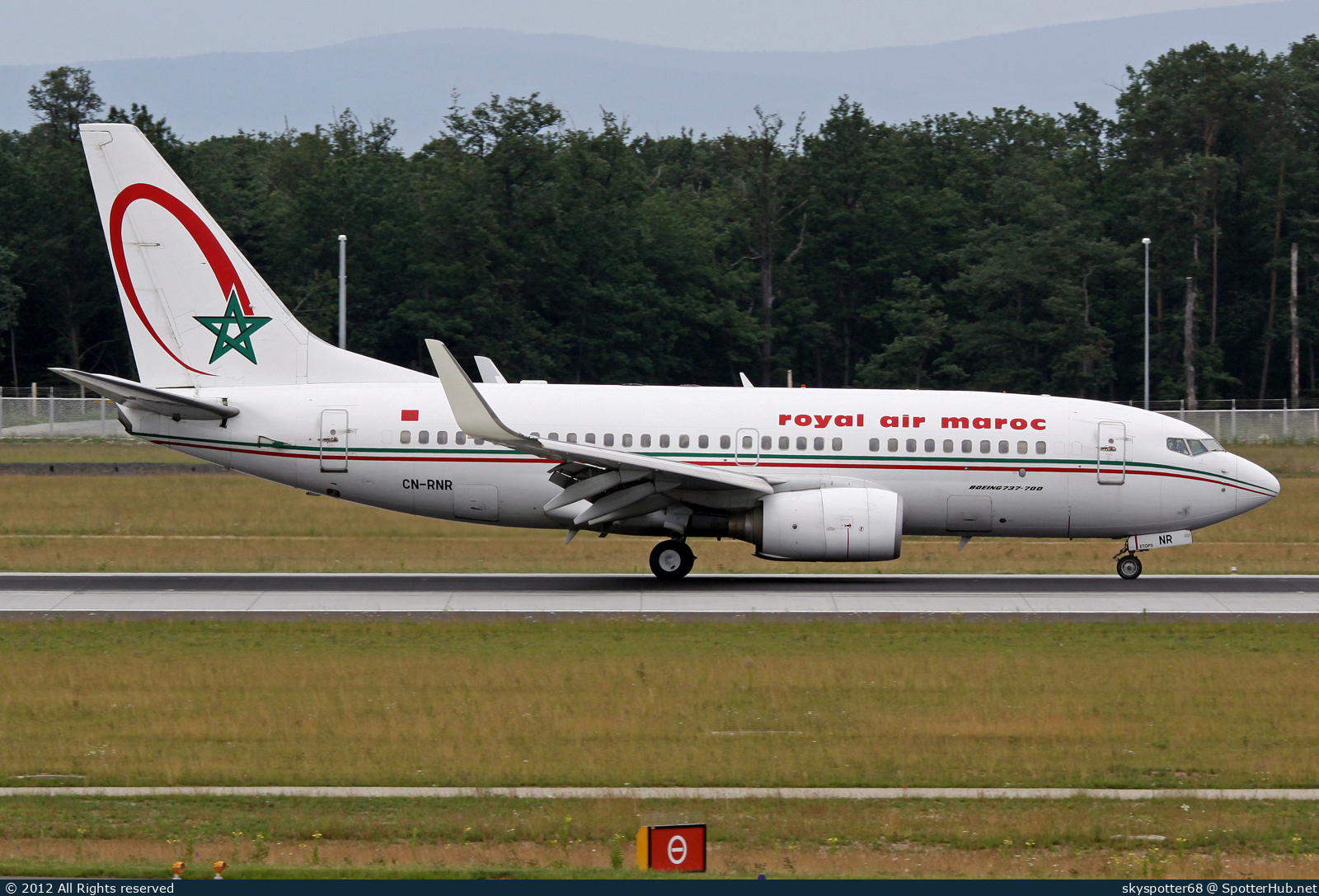Photo of CN-RNR - Boeing 737-7B6 operated by Royal Air Maroc