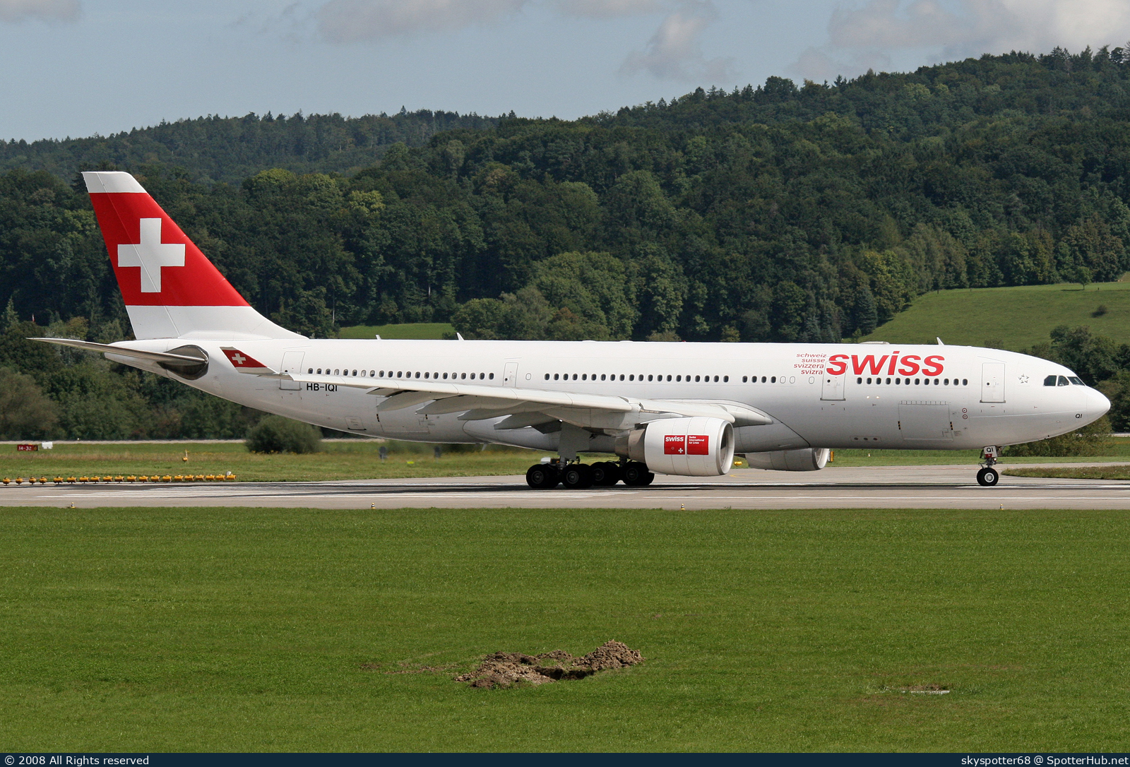 Photo of HB-IQI - Airbus A330-223 operated by Swiss International Air Lines