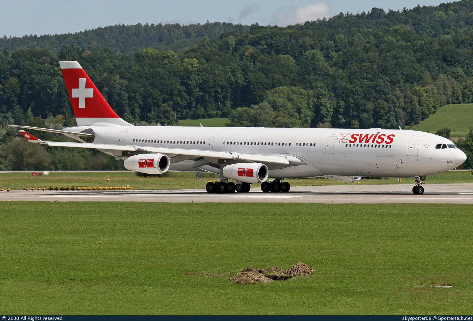Photo of HB-JMD - Airbus A340-313 operated by Swiss International Air Lines
