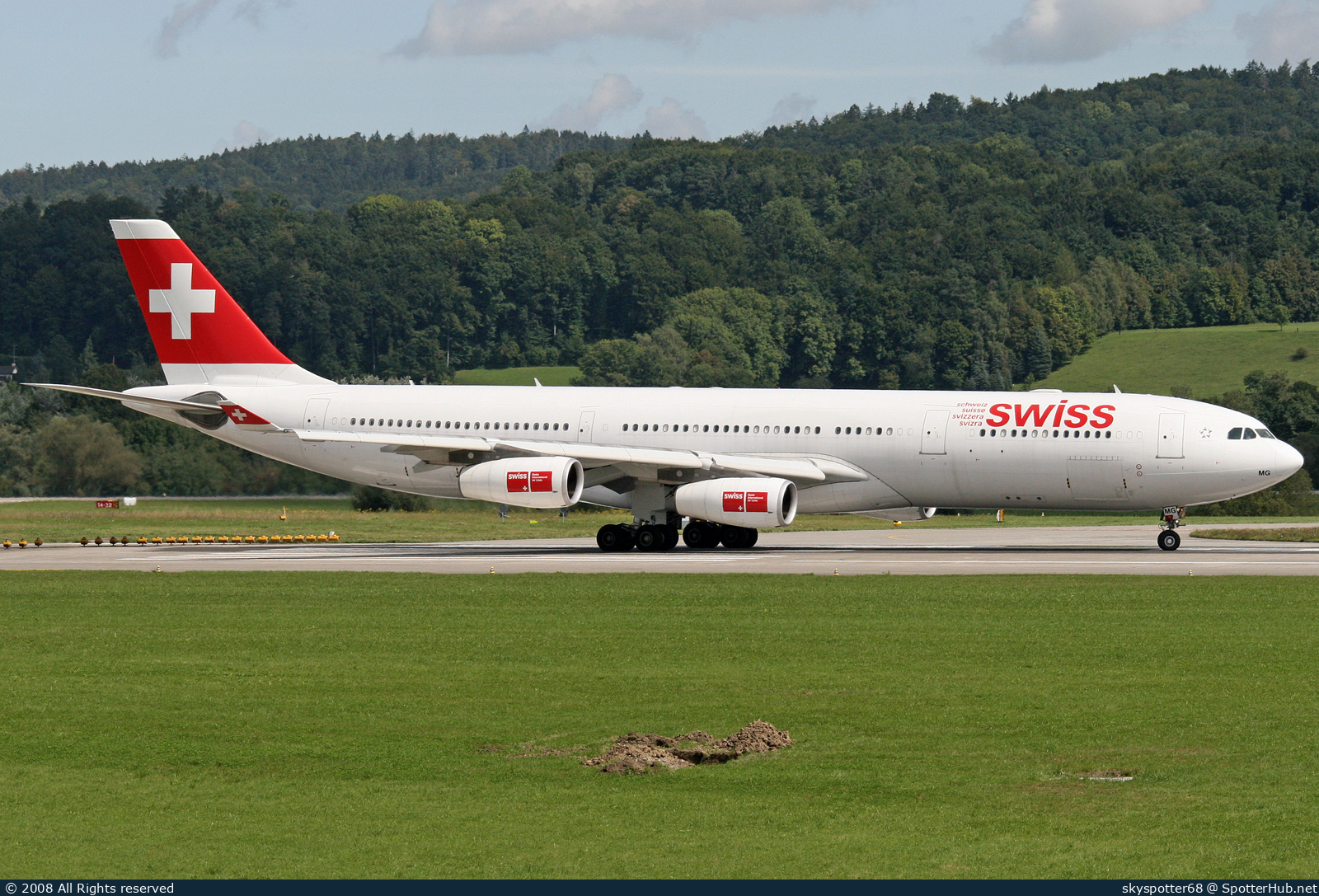 Photo of HB-JMG - Airbus A340-313 operated by Swiss International Air Lines