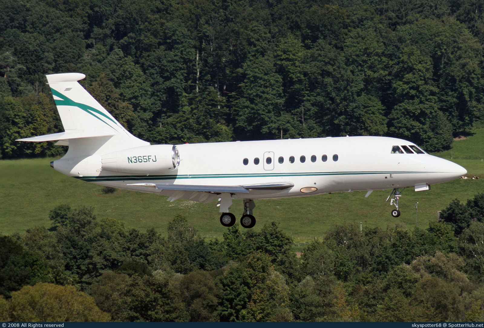 Photo of N365FJ - Dassault Falcon 2000EX operated by ACME Aviation