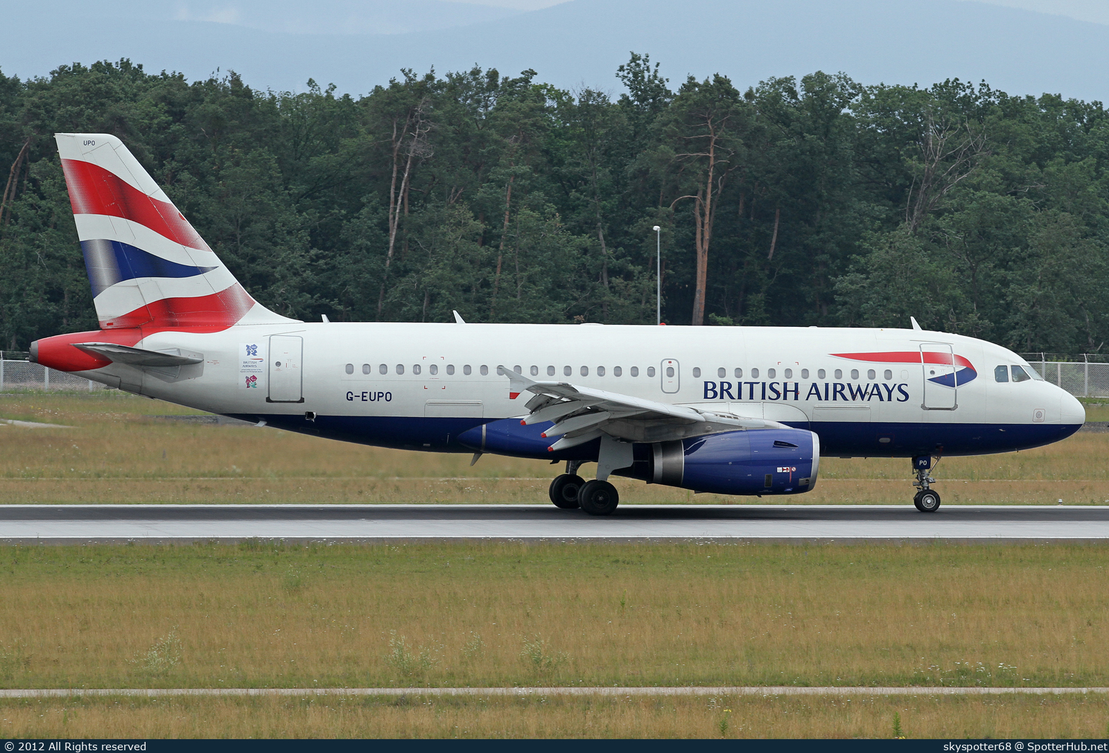 Photo of G-EUPO - Airbus A319-131 operated by British Airways