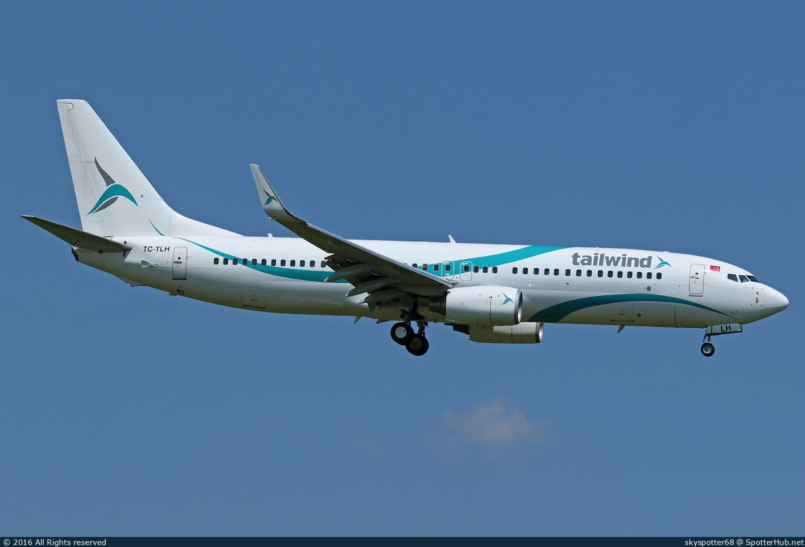 Photo of TC-TLH - Boeing 737-8K5 operated by Tailwind Airlines