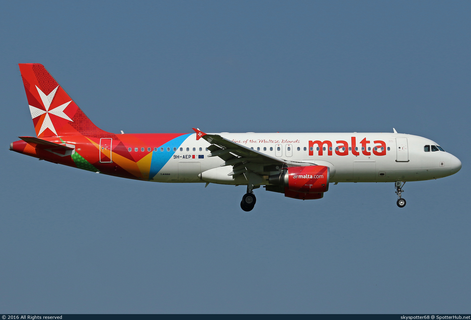 Photo of 9H-AEP - Airbus A320-214 operated by Air Malta