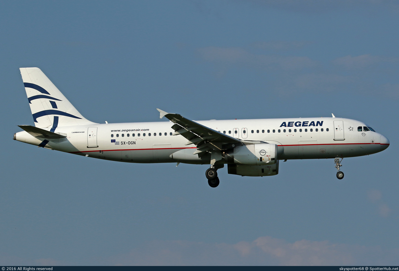 Photo of SX-DGN - Airbus A320-232 operated by Aegean Airlines