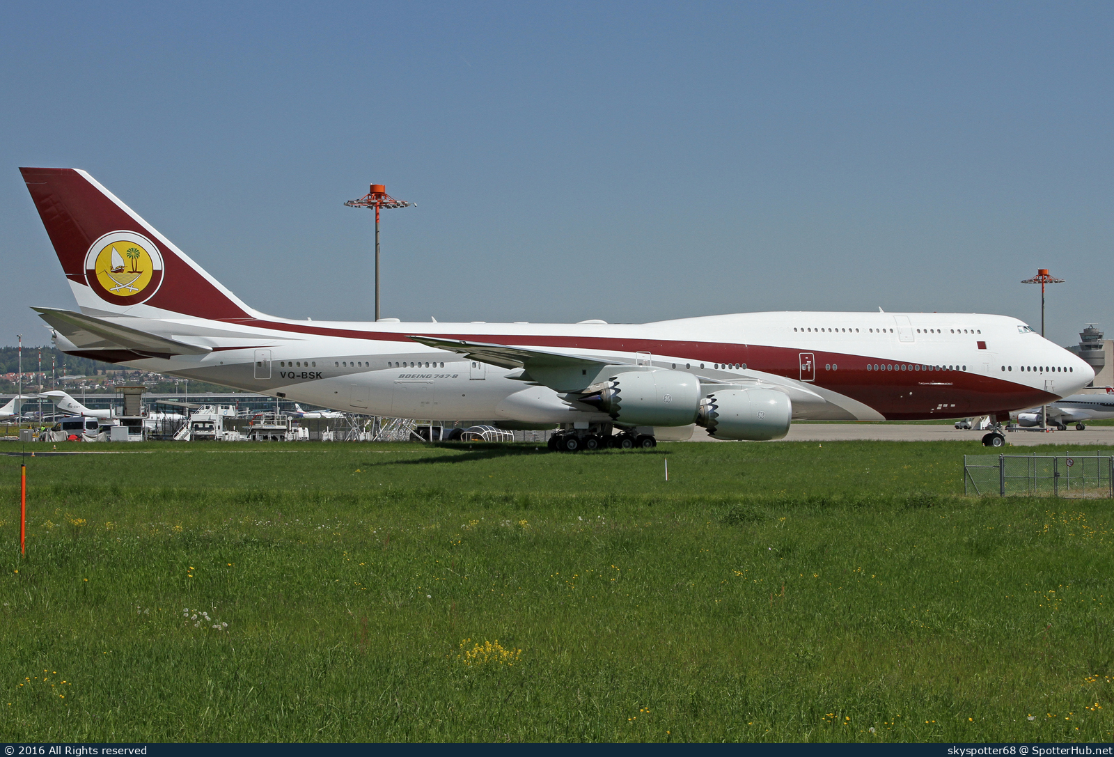 Photo of VQ-BSK - Boeing 747-8ZV(BBJ) operated by Qatar Amiri Flight (opb Worldwide Aircraft Holding Co.)