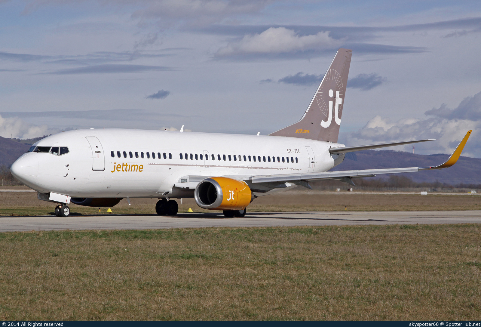 Photo of OY-JTC - Boeing 737-3L9 operated by Jettime